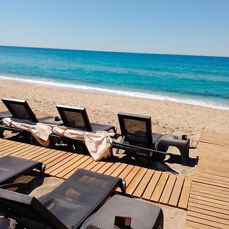 Sa Apartments! 150M To The Cleopatra Beach